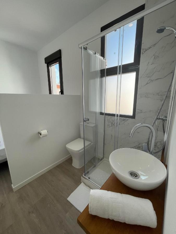 Atocha Habitaciones Madrid Exterior photo